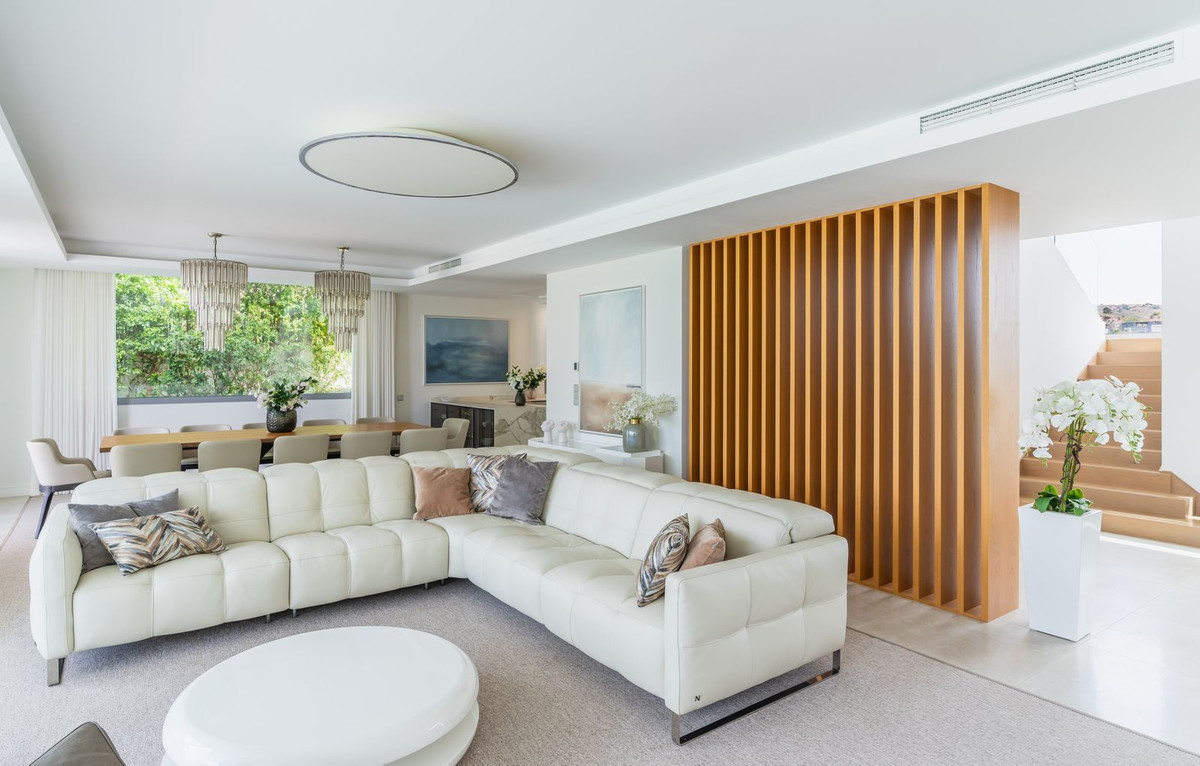 5 bedroom Villas for sale in Santa Clara – R5324434 5 bedroom Villas for sale in Santa Clara – R5324434