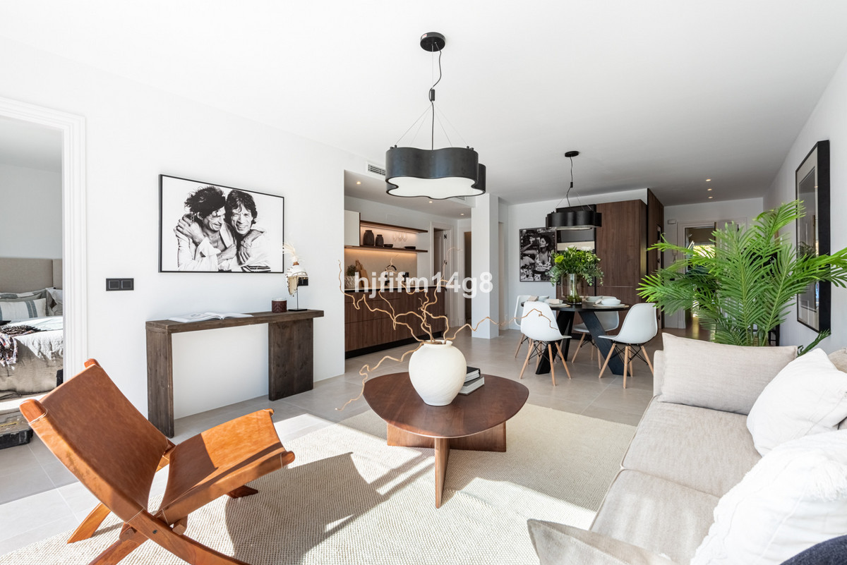 3 bedroom Apartments for sale in La Quinta – R4991398