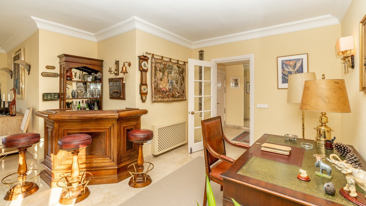 3 bedroom Apartments for sale in Guadalmina Alta – R4897615