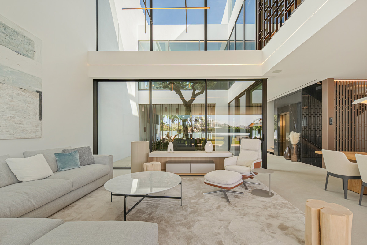 Pareados de 3 dormitorios en venta en Milla de Oro – R5330080