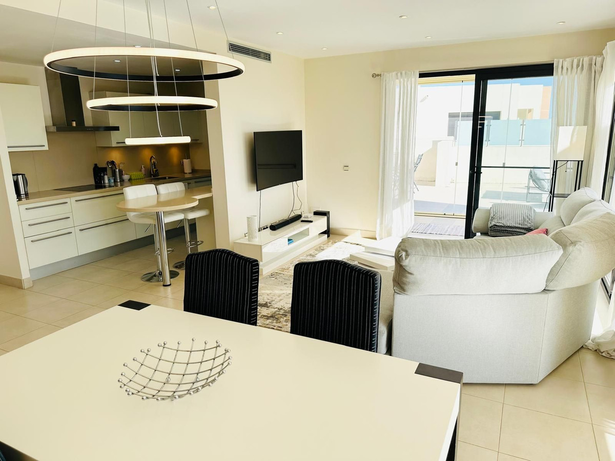 3 bedroom Penthouses for sale in Altos de los Monteros – R5318167