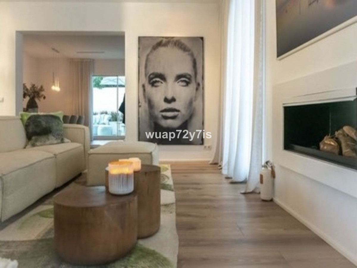 4 bedroom Villas for sale in Guadalmina Alta – R5210365