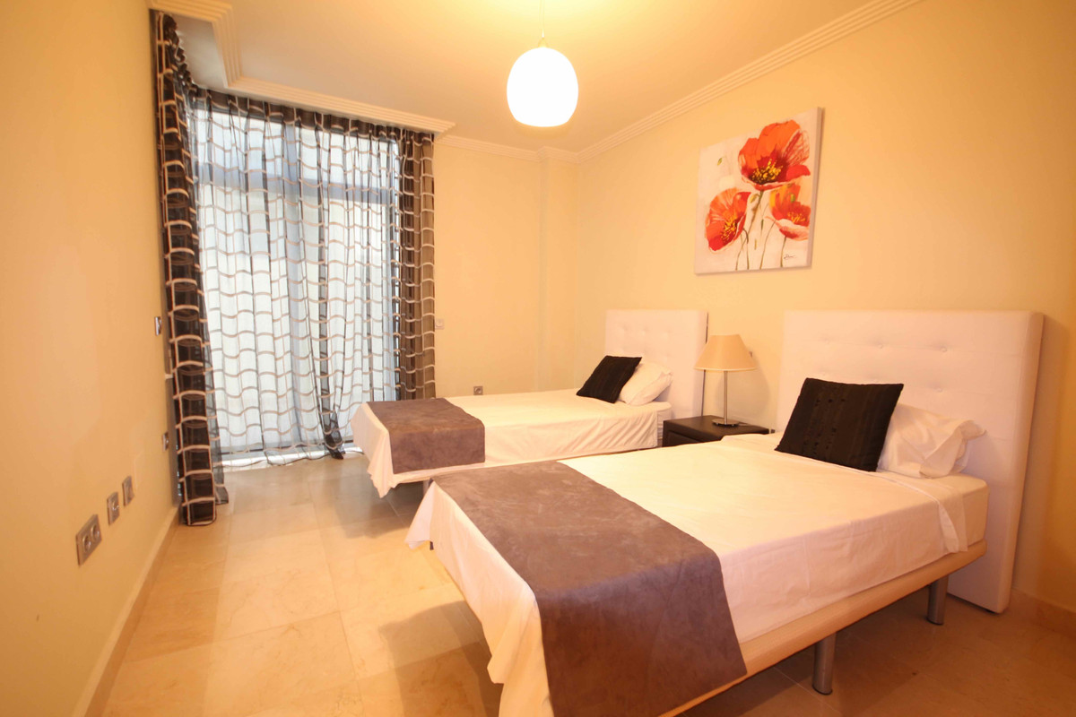 2 bedroom Apartments for sale in Los Flamingos – R5342017 2 bedroom Apartments for sale in Los Flamingos – R5342017