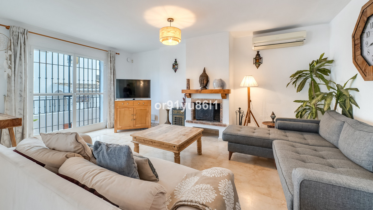 3 bedroom Townhouses for sale in Costabella – R5320072 3 bedroom Townhouses for sale in Costabella – R5320072