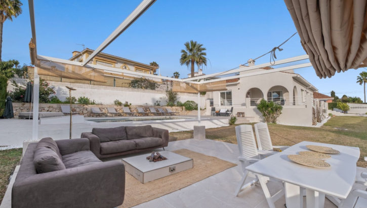 4 bedroom Villas for sale in Elviria – R5322388 in 