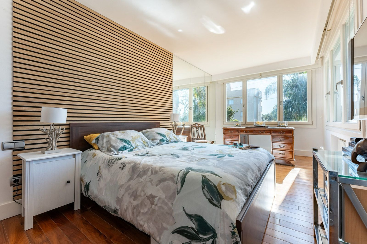 4 bedroom Villas for sale in Calahonda – R4652110