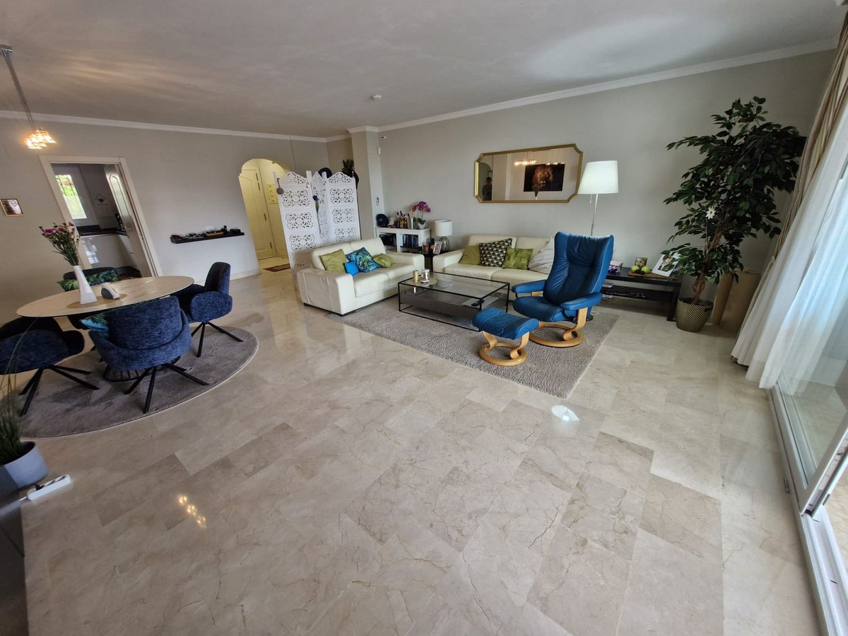 2 bedroom Apartments for sale in Calahonda – R5344174 2 bedroom Apartments for sale in Calahonda – R5344174