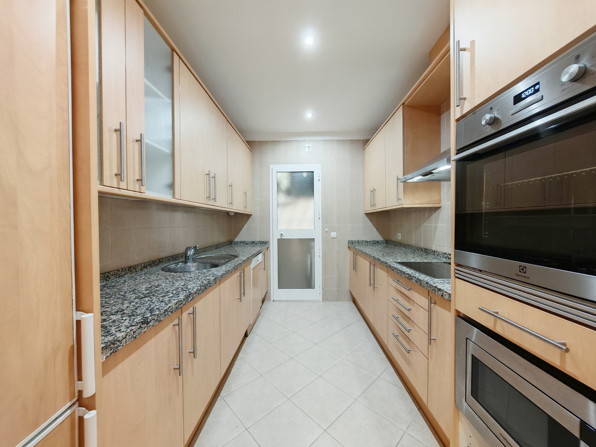 2 bedroom Apartments for sale in Elviria – R4994095 2 bedroom Apartments for sale in Elviria – R4994095