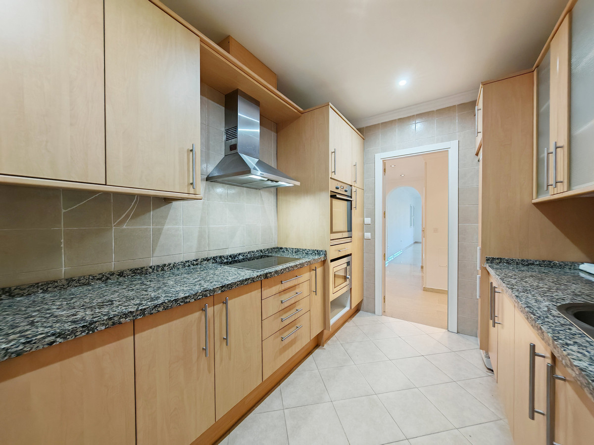 2 bedroom Apartments for sale in Elviria – R4994095 2 bedroom Apartments for sale in Elviria – R4994095