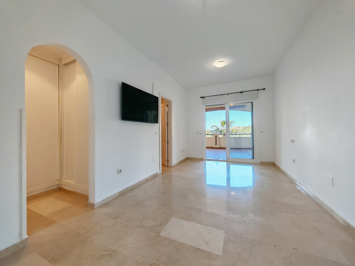 2 bedroom Apartments for sale in Elviria – R4994095 2 bedroom Apartments for sale in Elviria – R4994095