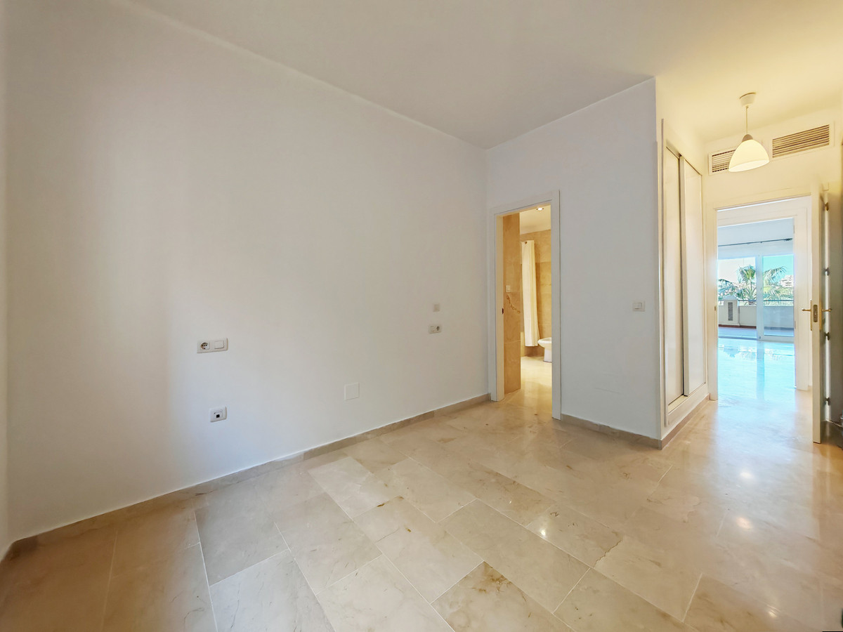 2 bedroom Apartments for sale in Elviria – R4994095 2 bedroom Apartments for sale in Elviria – R4994095