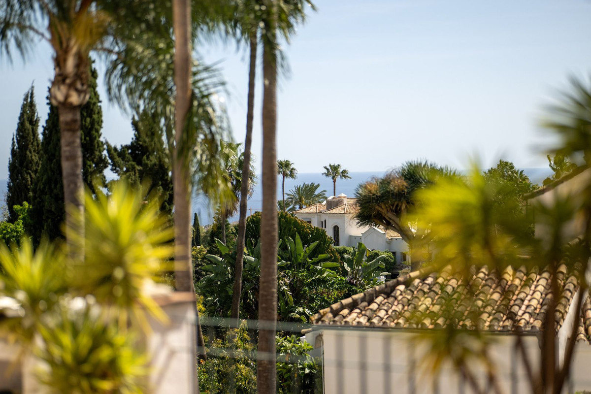 4 bedroom Townhouses for sale in Marbella – R5012860