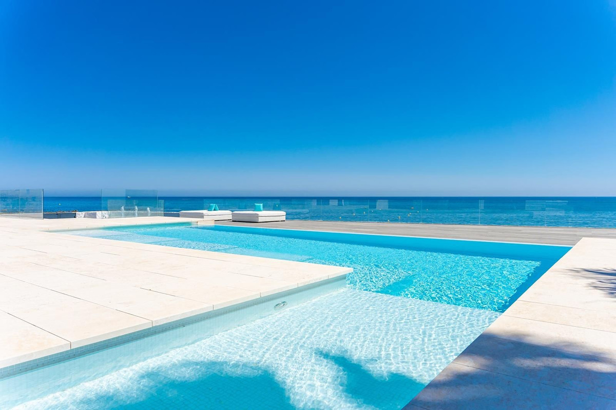 4 bedroom Villas for sale in Mijas – R4675603