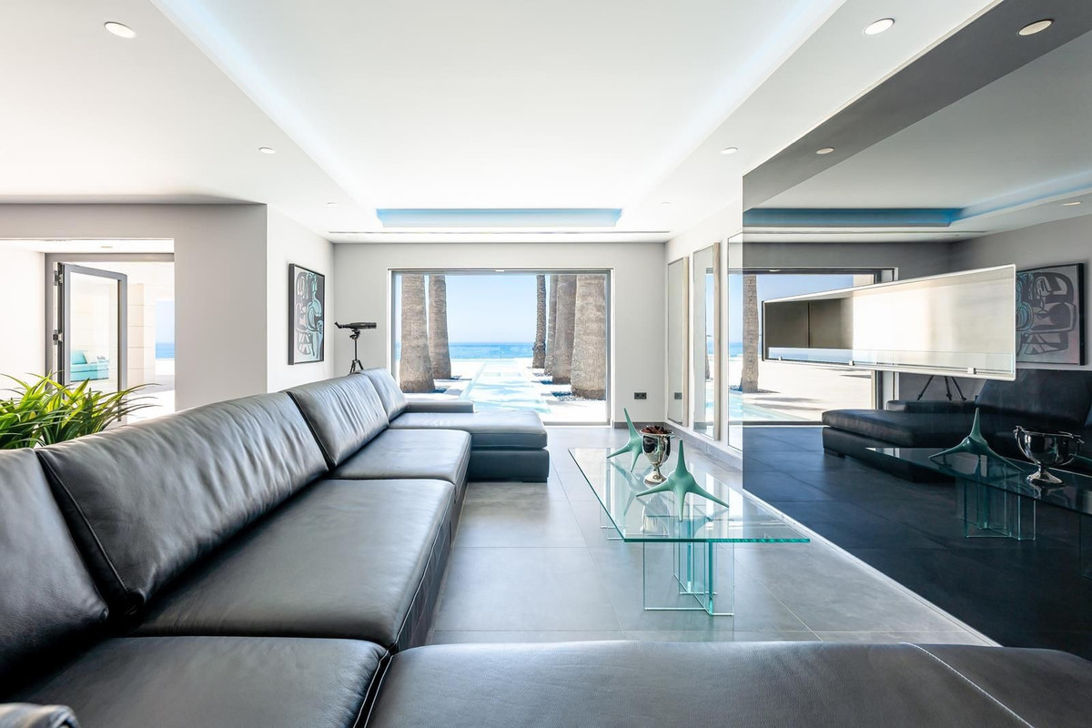 4 bedroom Villas for sale in Mijas – R4675603