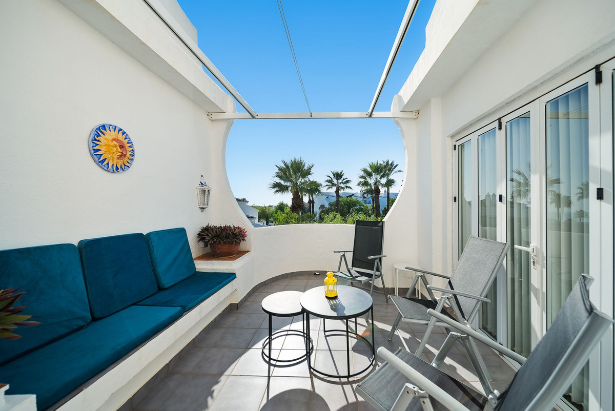 2 bedroom Apartments for sale in Calahonda – R5315764