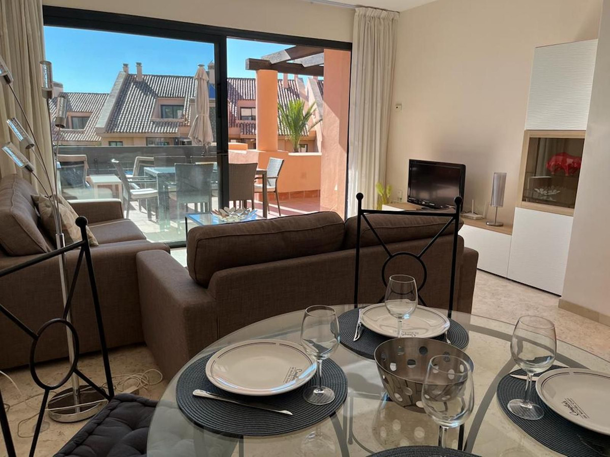 2 bedroom Apartments for sale in Calahonda – R5316736