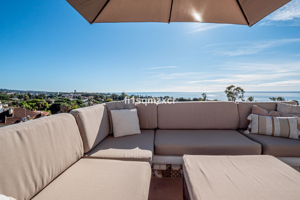 2 bedroom Apartments for sale in Costabella – R5321083