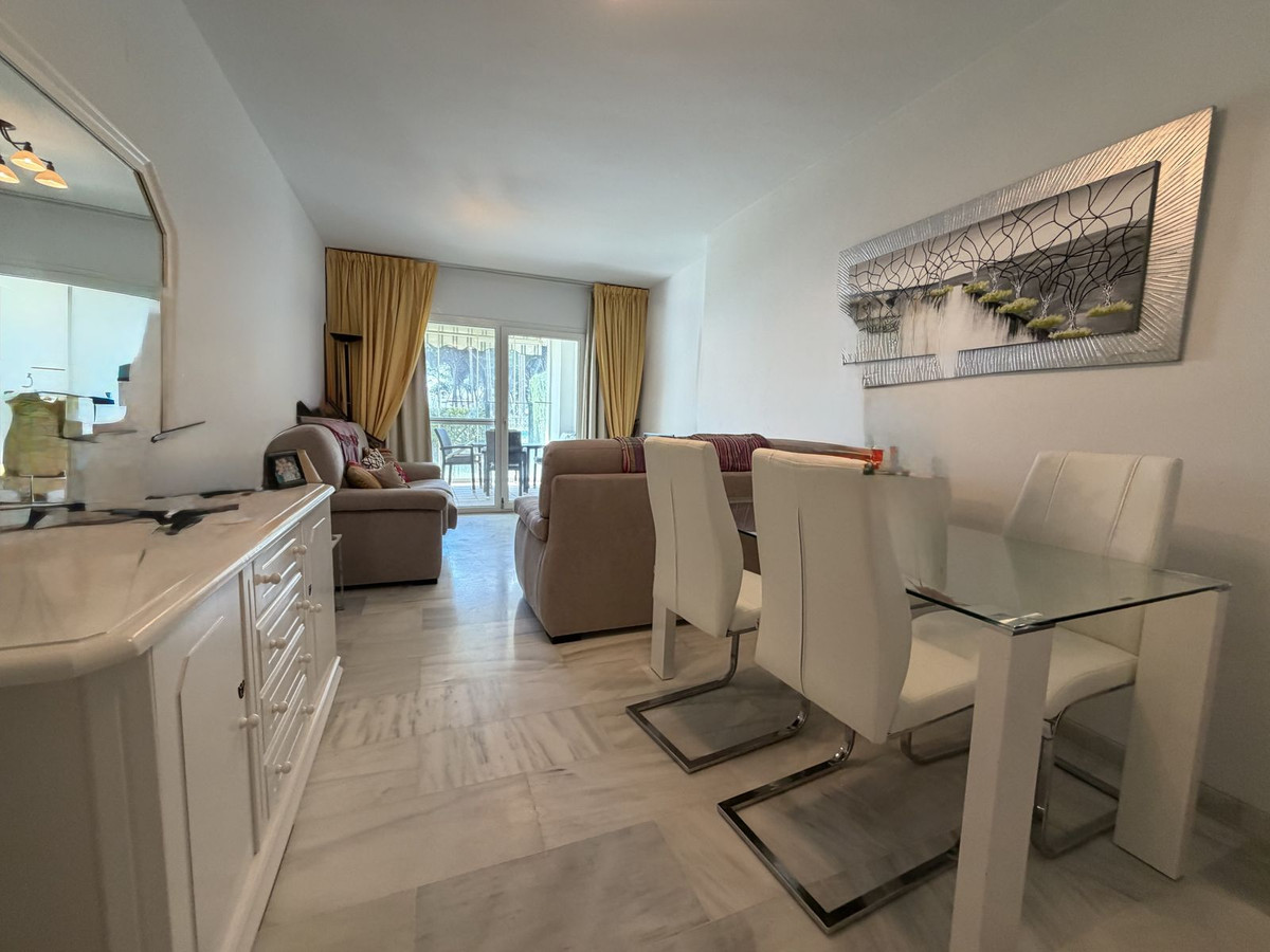 2 bedroom Apartments for sale in Calahonda – R5318833