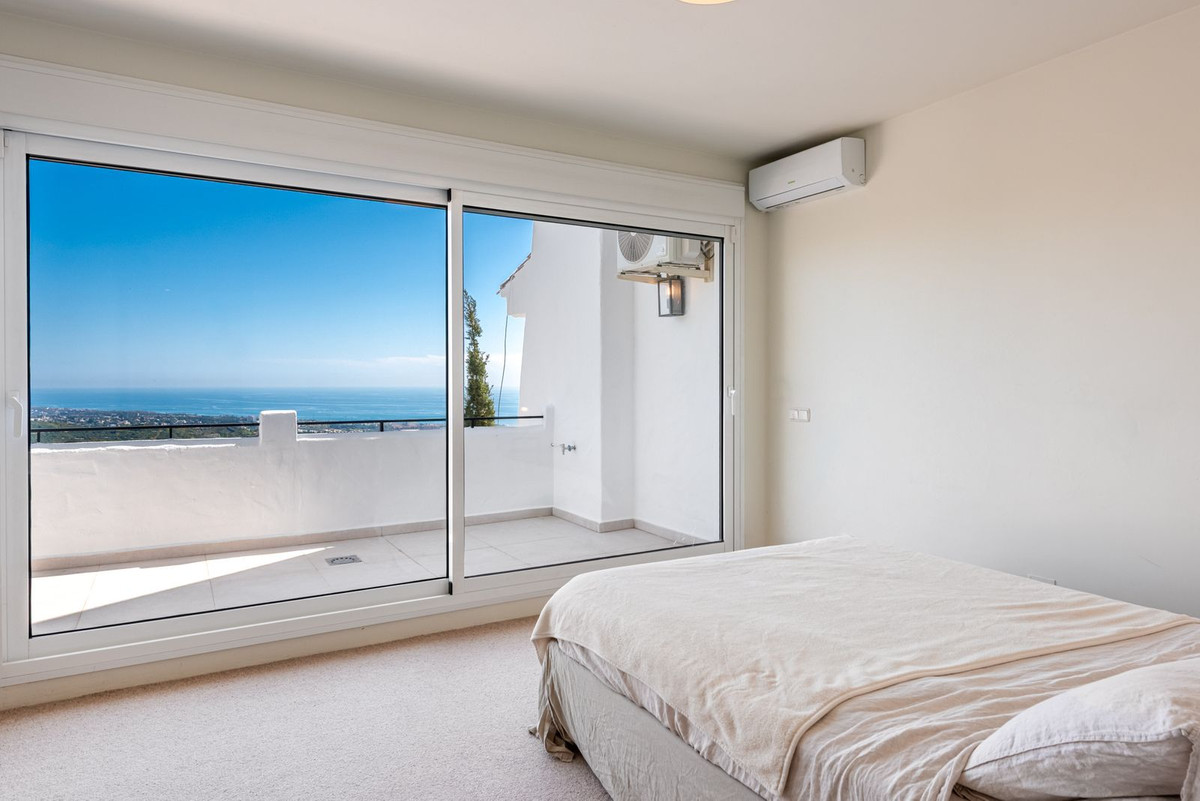 2 bedroom Townhouses for sale in Altos de los Monteros – R5343076