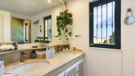 Pareados de 3 dormitorios en venta en Miraflores – R5341870