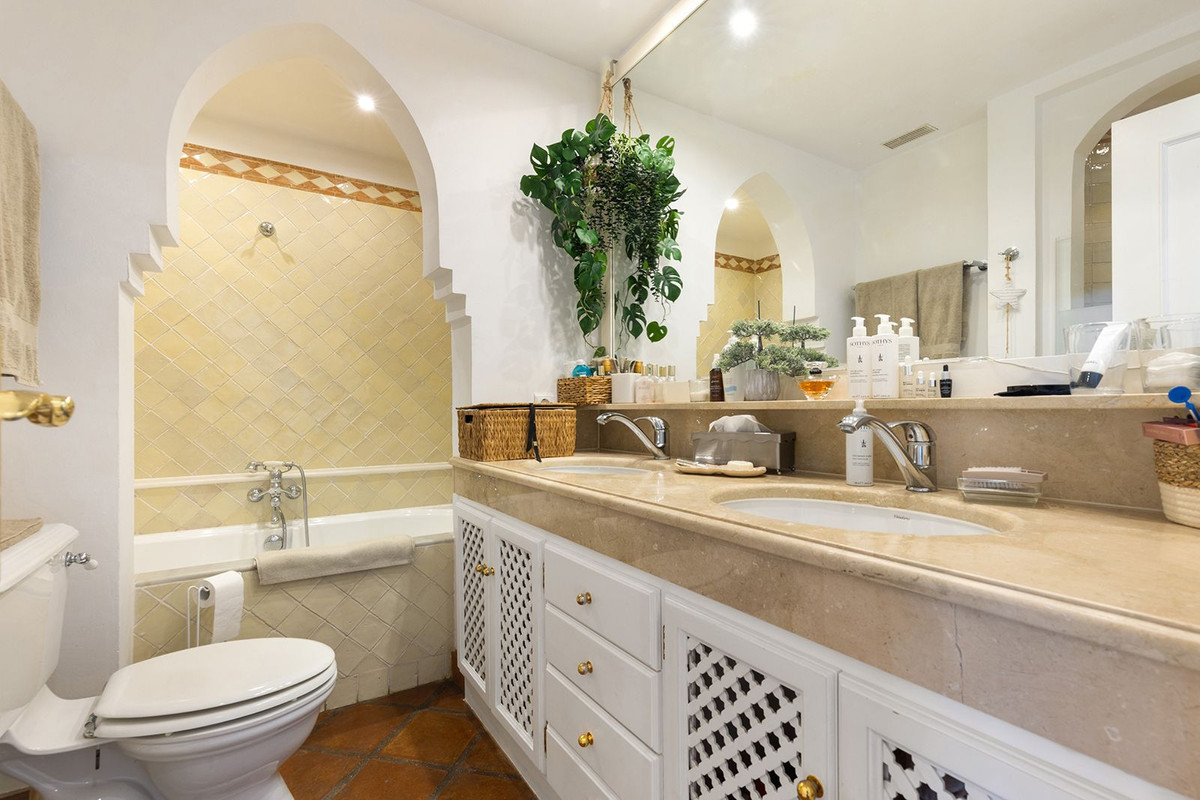 3 bedroom Semi-detached for sale in Miraflores – R5341870 3 bedroom Semi-detached for sale in Miraflores – R5341870