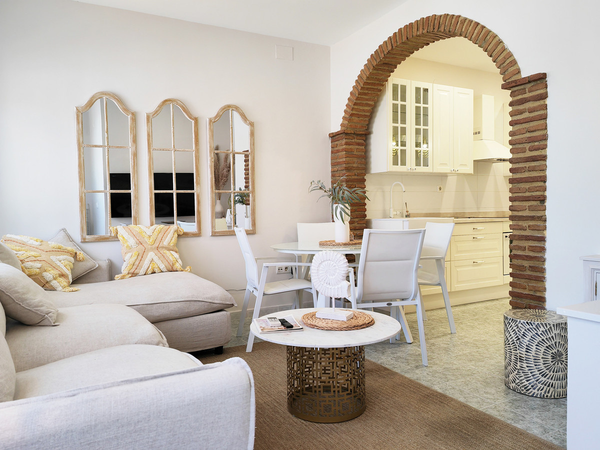 2 bedroom Apartments for sale in Mijas – R5255131