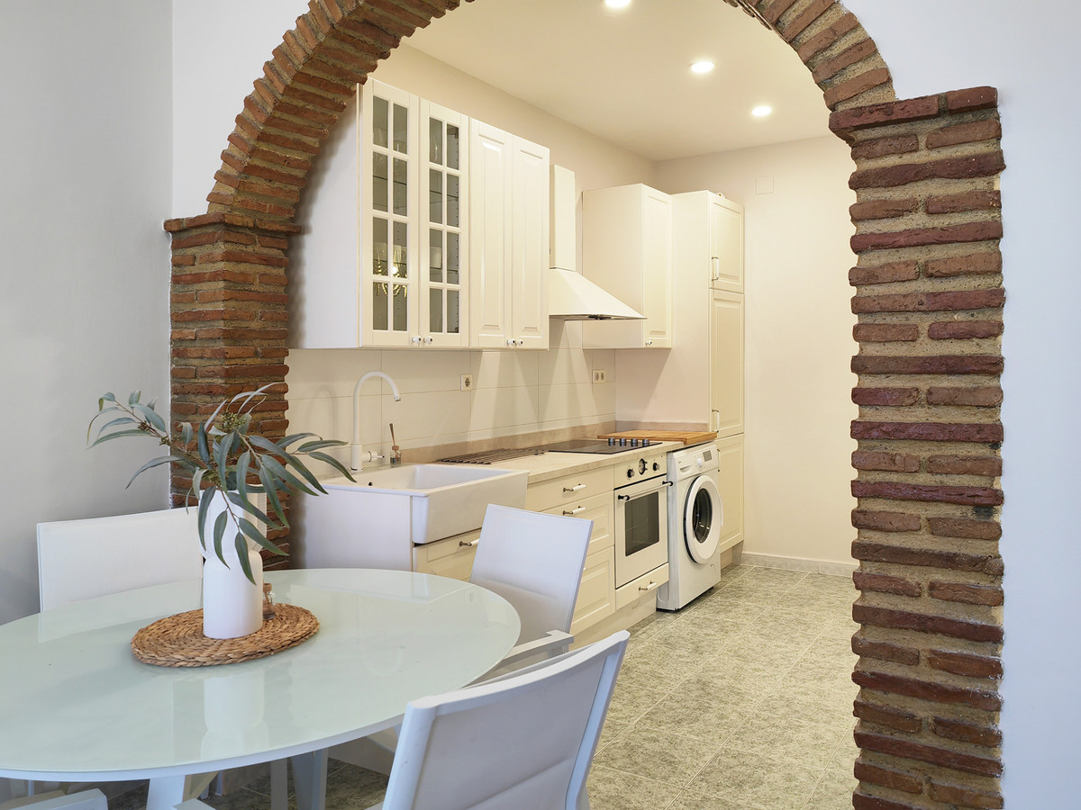 2 bedroom Apartments for sale in Mijas – R5255131