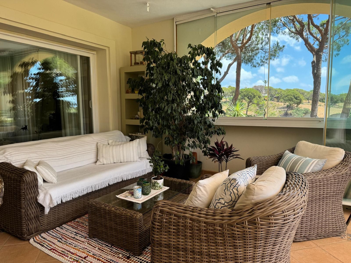 2 bedroom Apartments for sale in Elviria – R5329573