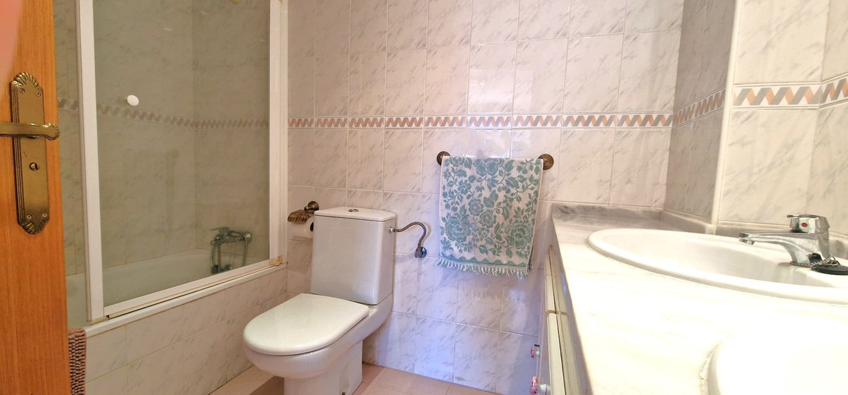 3 bedroom Apartments for sale in El Rosario – R5287051