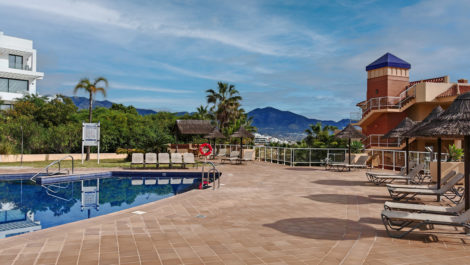 Apartamentos de 2 dormitorios en venta en Mijas – R5006503