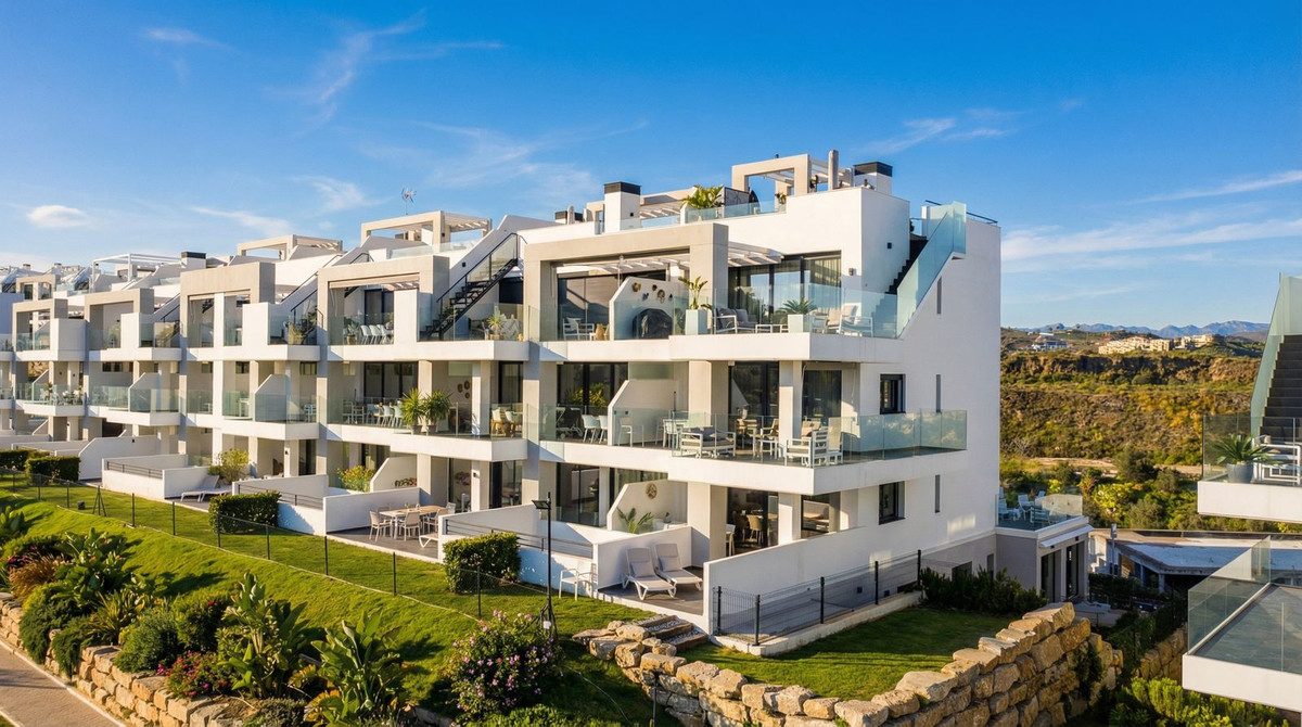 4 bedroom Apartments for sale in Mijas – R5315194