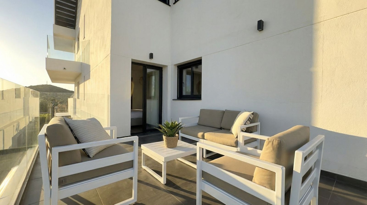 4 bedroom Apartments for sale in Mijas – R5315194