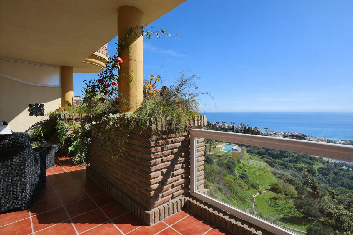 2 bedroom Apartments for sale in Calahonda – R5324236 2 bedroom Apartments for sale in Calahonda – R5324236