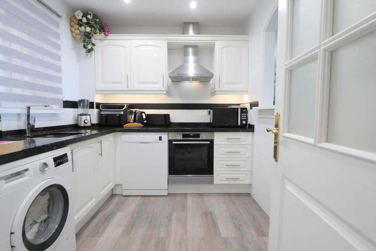 2 bedroom Apartments for sale in Calahonda – R5324236 2 bedroom Apartments for sale in Calahonda – R5324236