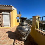 4 bedroom Villas for sale in Mijas – R5181238