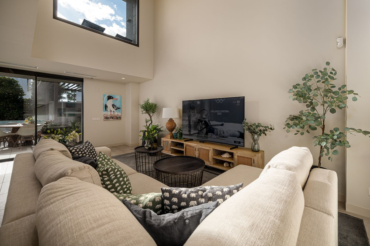 Adosados de 4 dormitorios en venta en La Cala de Mijas – R5298115