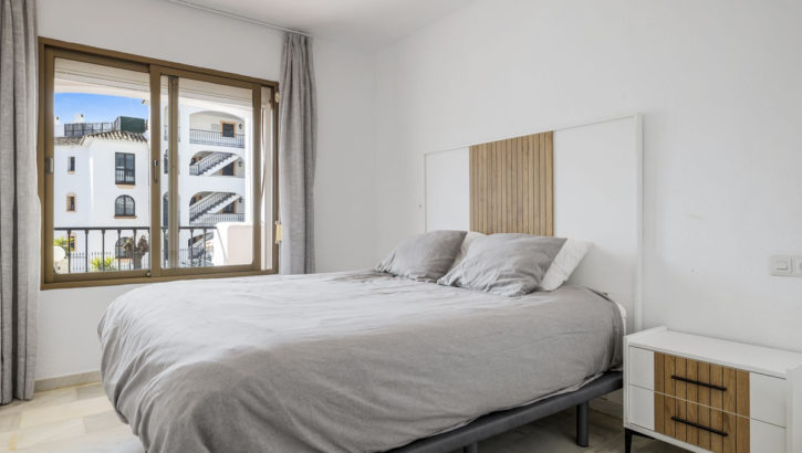 2 bedroom Apartments for sale in Riviera del Sol – R5305249 in 