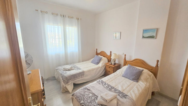 Apartamentos de 2 dormitorios en venta en Miraflores – R5321743 en 