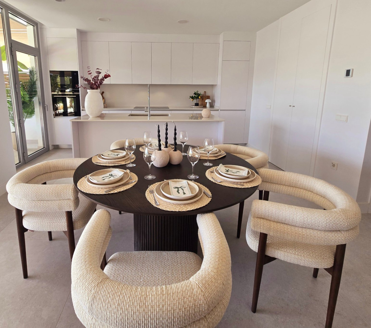 4 bedroom Apartments for sale in Marbella – R5309509