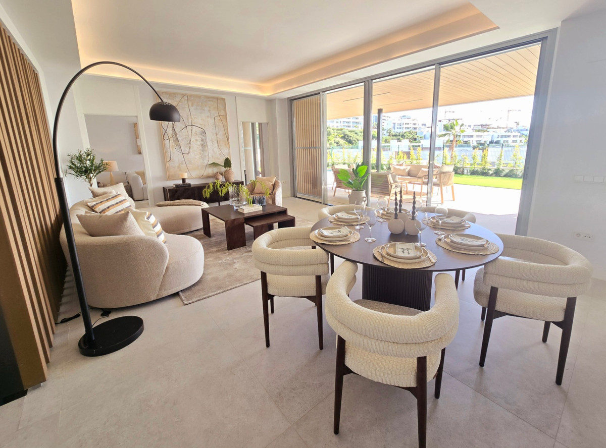 4 bedroom Apartments for sale in Marbella – R5309509