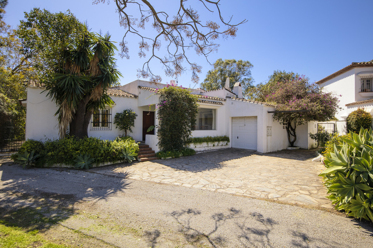 3 bedroom Villas for sale in Guadalmina Baja – R5336683