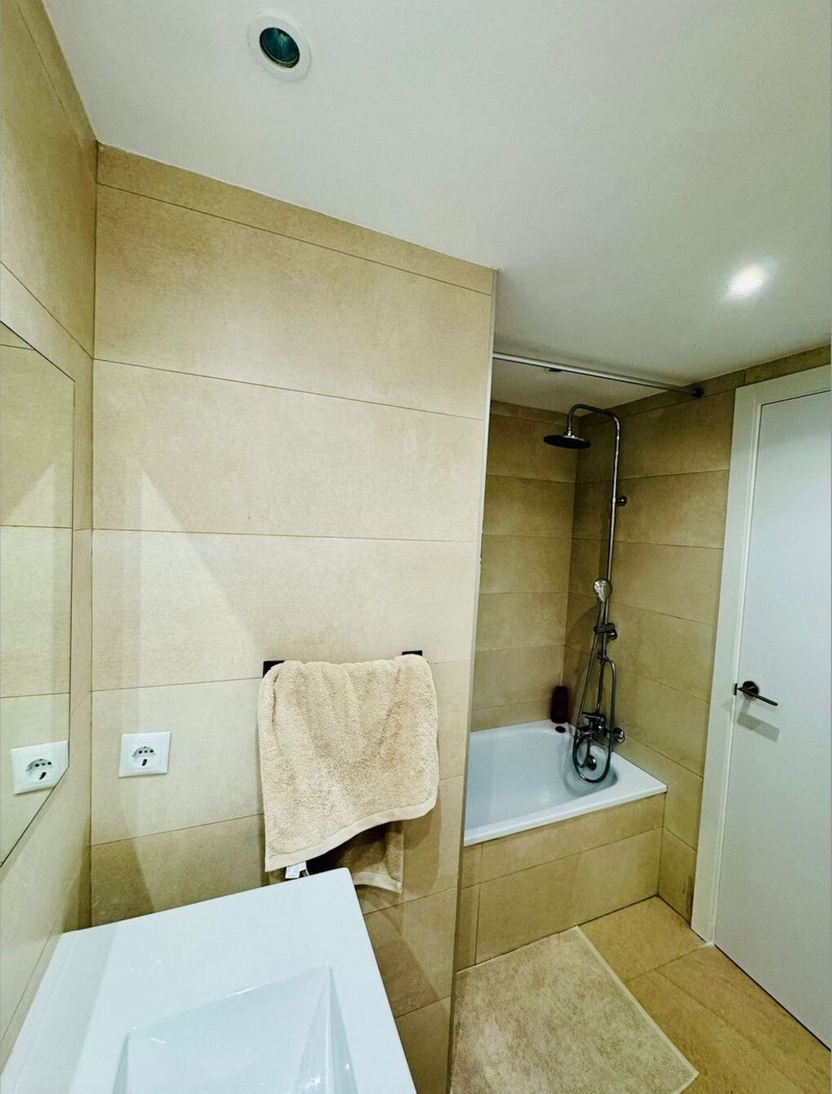 2 bedroom Semi-detached for sale in Cabopino – R5294809