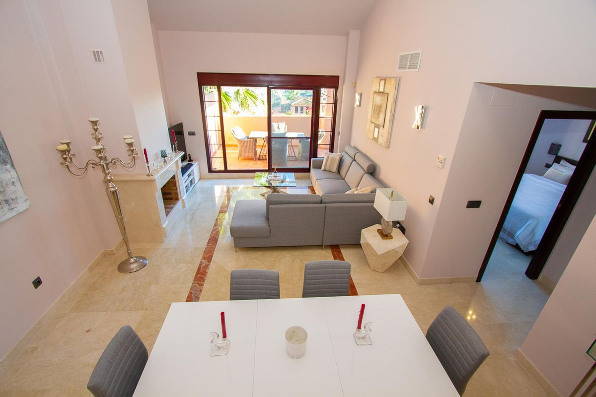 3 bedroom Apartments for sale in La Mairena – R5295709