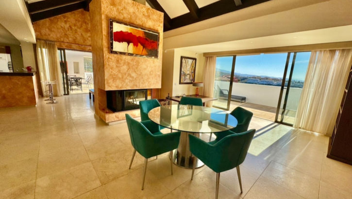 Aticos de 3 dormitorios en venta en Nueva Milla de Oro – R5324398 en 