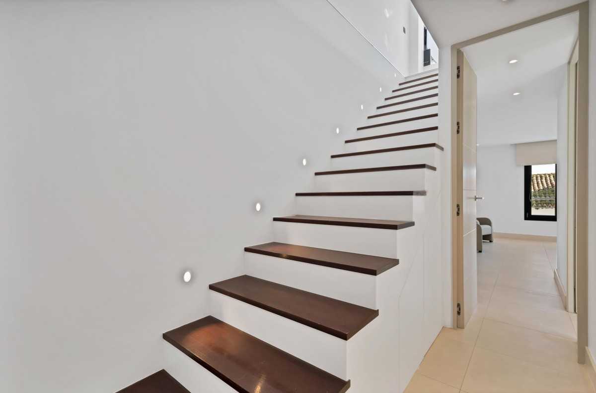 Apartamentos de 2 dormitorios en venta en Marbella – R5297890