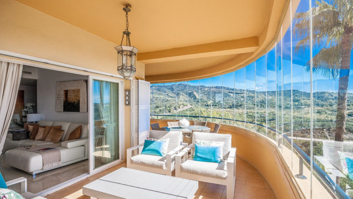 3 bedroom Apartments for sale in Elviria Hills – R5318860 in 