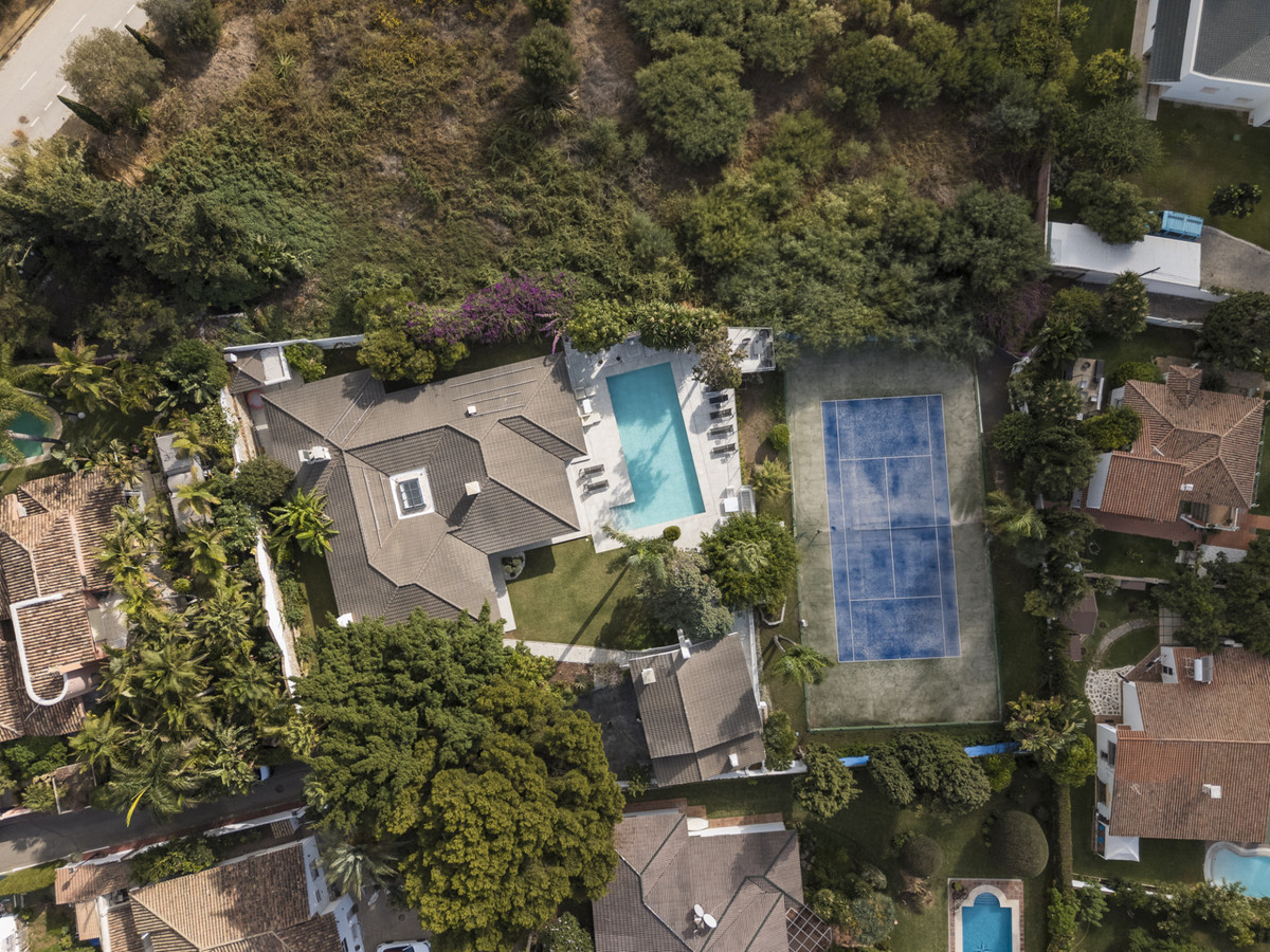 5 bedroom Villas for sale in Marbella – R5299393