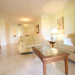 Apartamentos de 2 dormitorios en venta en Elviria – R5325196