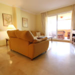 Apartamentos de 2 dormitorios en venta en Elviria – R5325196