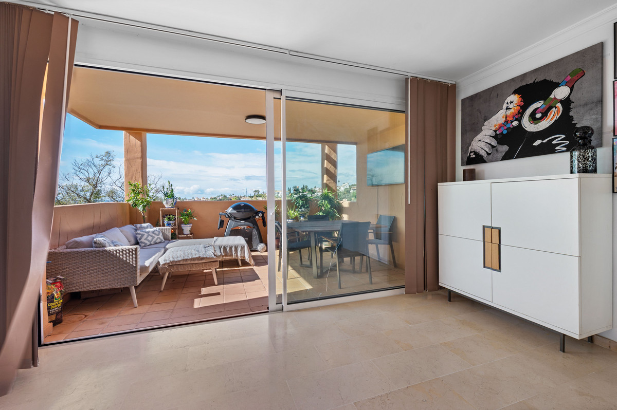 2 bedroom Apartments for sale in Elviria – R5324800